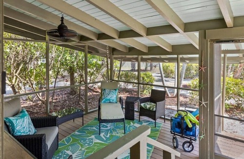 Sanibel Casa | The Palms Cottage Two- A Green Haven on Sanibel