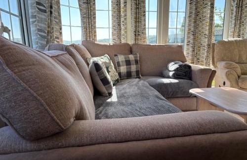 Aberystwyth Casa | The Panorama View Luxury Retreat in Aberystwyth