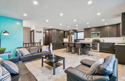Sunnyside Casa | The Park House Retreat w/Hot Tub
