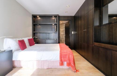 Upper Town Apartamento | THE PARLIAMENT FLATS