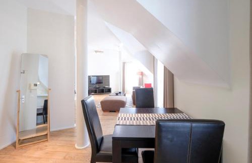 Upper Town Apartamento | THE PARLIAMENT FLATS