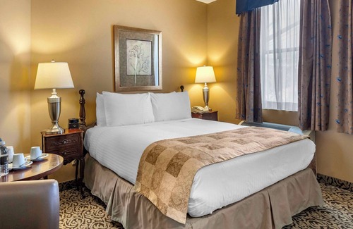 Stratford Hotel | The Parlour Inn Ascend Hotel Collection