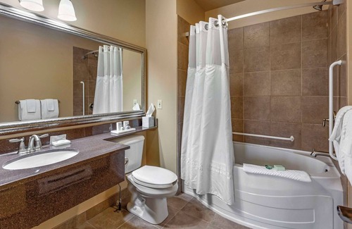 Stratford Hotel | The Parlour Inn Ascend Hotel Collection