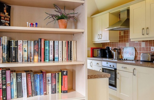 Woodhall Spa Cabaña | The Parlour - UK36122