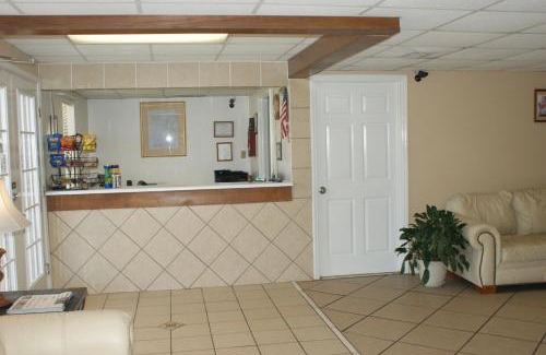 Register Hotel | The Patriot Inn