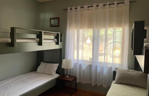 Strath Creek Casa | The Pavilion Retreat at The Village Green