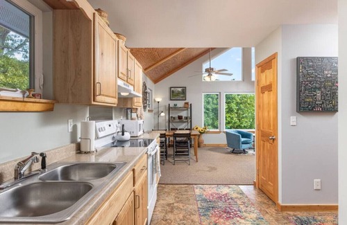 Wildwood Casa | The Peaceful Perch One Bed home on an organic farm