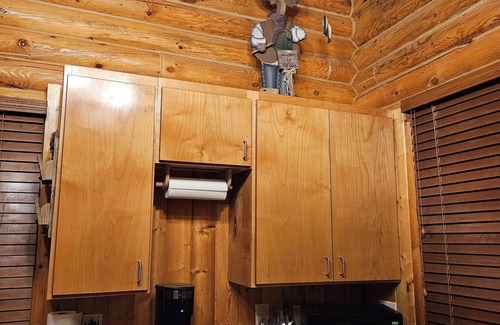 Apple Valley Cabina | The Peacemaker Cabin