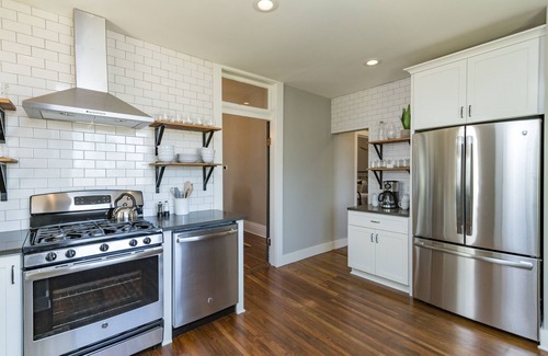 Woodbine Casa | The Peachtree House - ¡$ 8 Uber hasta el centro de Nashville!