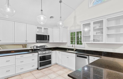 North Litchfield Beach Casa | The Pearl 5 Bedrooms