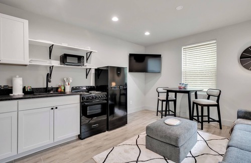 Wilmington Apartamento | The Pearl – Stylish Couples Getaway