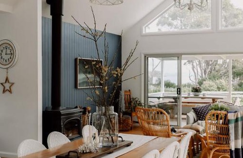 White Beach Casa | The Pearl Tasmania