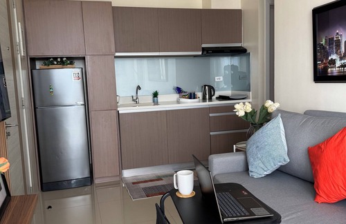 Santa Cruz Condominio | The Pendergast Place West Jones Residences