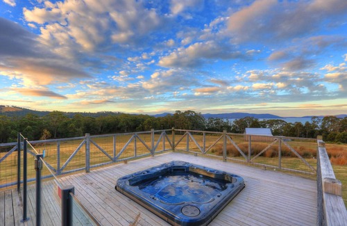 Dover Casa | The Peninsula Experience