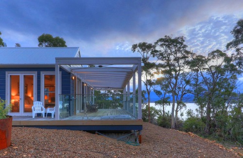 Dover Casa | The Peninsula Experience