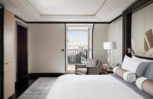 Chaillot Otro | The Peninsula Paris
