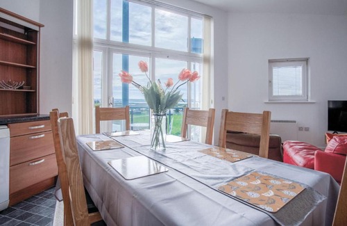 Llanelli Apartamento | The Penthouse - 3 Bedroom Apartment - Llanelli