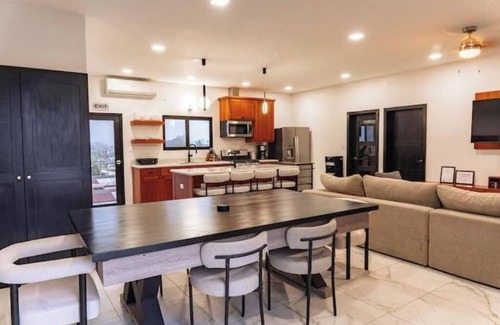 Armenia Casa | The Penthouse