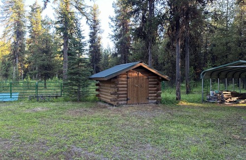 Polebridge Cabina | The Perfect End to a Montana Adventure
