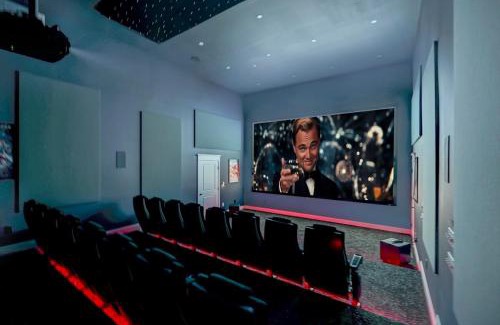 Tobyhanna Casa | The Perfect Escape- Indoor Pool Spa, VR & Theater home