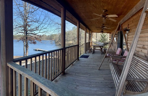Langley Casa | La escapada perfecta frente al lago