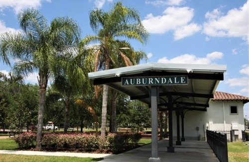 Auburndale Apartamento | The Perfect Package of Space, Style and Comfort