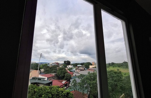 Caloocan Condominio | The perfect urban staycation spot awaits you!