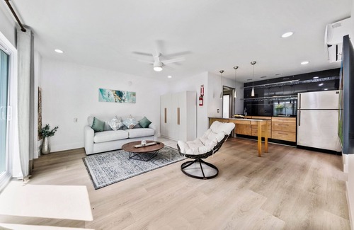 Birch Park Finger Streets Casa | The perfect Vacation next to the Ocean in the heart of Fort Lauderdale Beach.