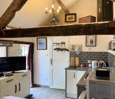 Brigueil-le-Chantre Apartamento | The Petit Prince Studio at Chateau Mareuil