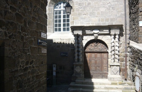 Aiguihe Apartamento | El Petit St Jacques a los pies de la Rocher d'Aiguilhe