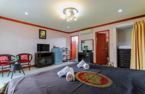 Hua Hin Hotel | The Phen House