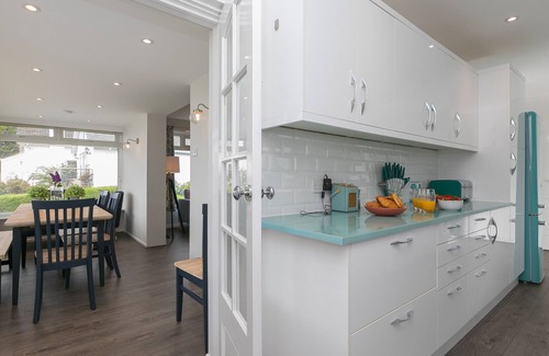Carbis Bay Casa | THE PINES, pet friendly, country holiday cottage in Carbis Bay