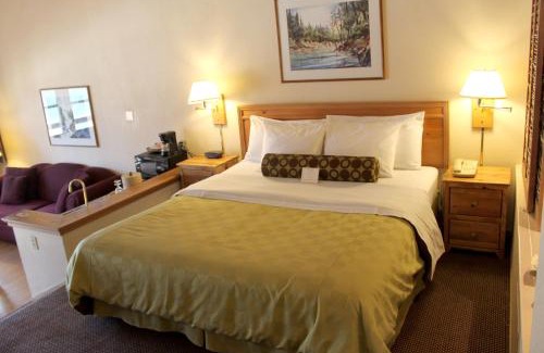 Bass Lake Complejo | The Pines Resort & Conference Center