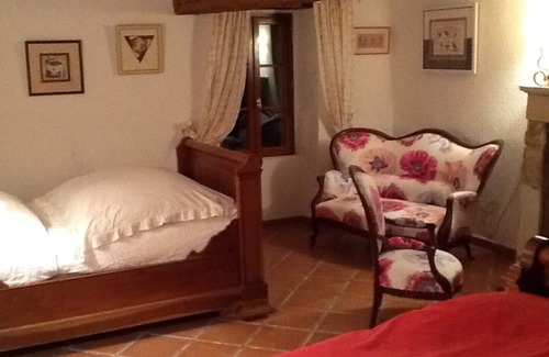 Azay-le-Ferron Casa | LA HABITACIÓN ROSADA *****