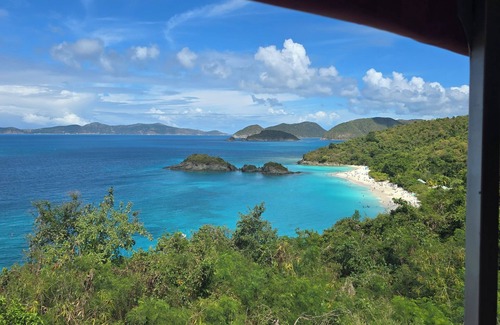 Estate Chocolate Hole and Great Cruz Bay Condominio | The Pirate's Landing North - St. John USVI Summer Rates
