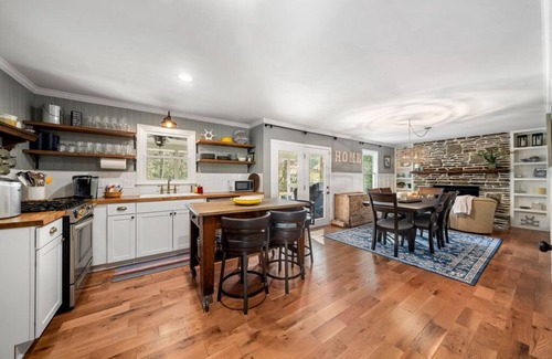 Pisgah Forest Casa | The Pisgah Forest Dream | Mountain Oasis on 2 Acres with Hot Tub