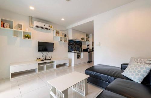 Wichit Hotel | The Pixels Cape Panwa Condo