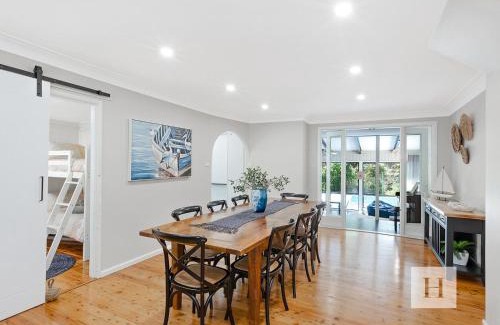 Gwandalan Casa | The Place