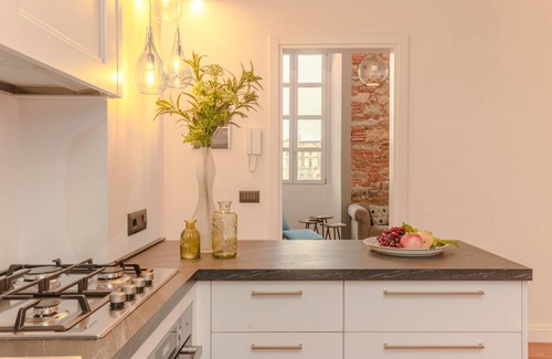 Santa Maria Novella Apartamento | The Place to Be - apartment in front of the river