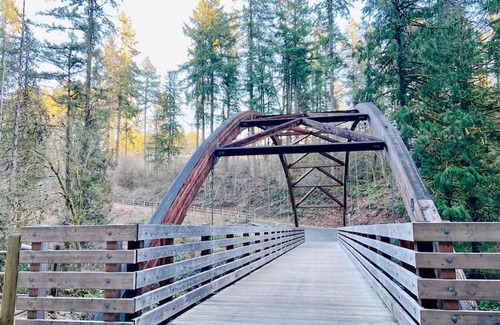 Rock Creek Casa | The Place To Be; With A Hot Tub!