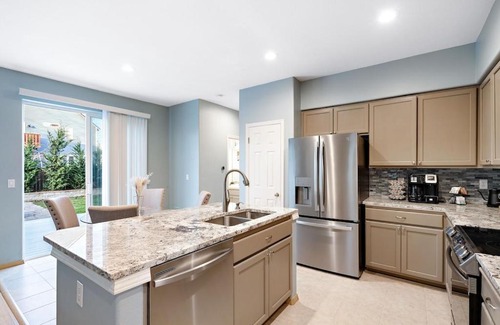 Rock Creek Casa | The Place To Be; With A Hot Tub!