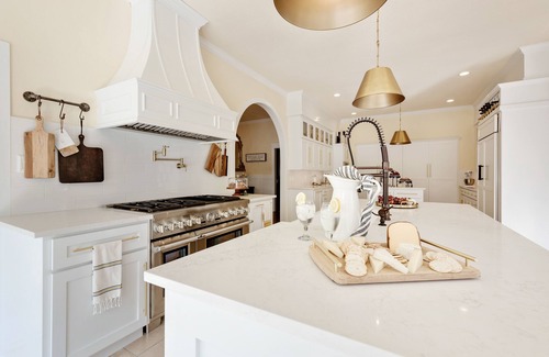 Pflugerville Cama Y Desayuno | The Plantation House Boutique Inn