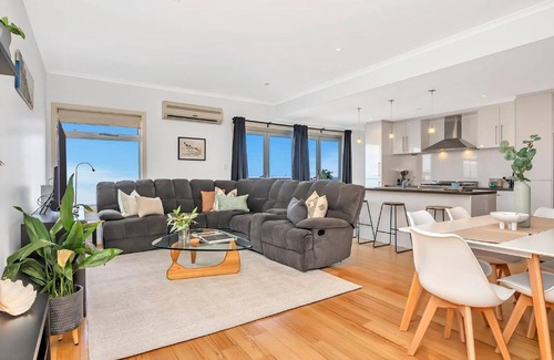 West Beach Casa | The Plovers Nest - Seaside Horizons in West Beach