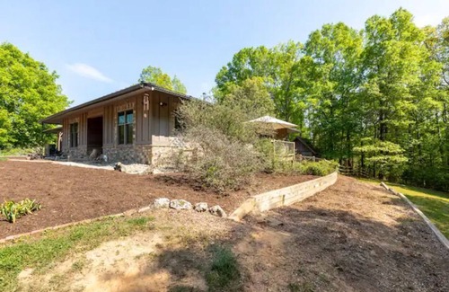 Forsyth County Casa | The Poet's House, Luxury and Solitude on 100 acres