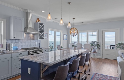 Marshallberg Casa | The Point at Marshallberg-Waterfront Home