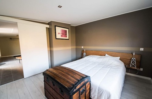 Festubert Casa | El estanque de una casa de 3 dormitorios con estanque de pesca