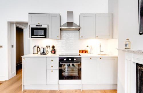 Pontcanna Apartamento | The Pontcanna Sapphire 2-Bed Haven