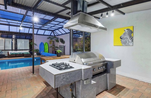 Rosebud Casa | The Pool House - Heated Indoor Pool & BBQ Area