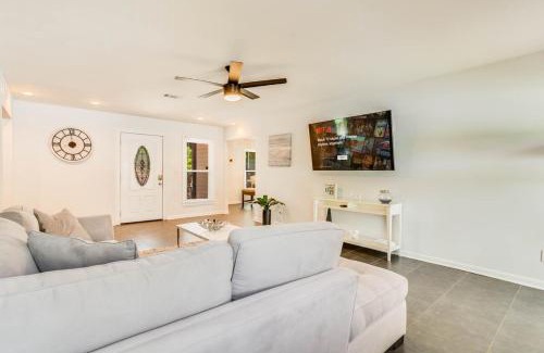 Conyers Casa | The Poolside 4BR Stylish Luxury Sanctuary