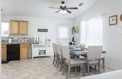 Armona Casa | The Poppy House 4bd near NAS